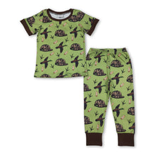 Load image into Gallery viewer, Green short sleeves camo hat duck baby boys pajamas