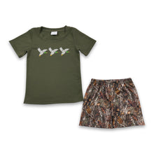 Load image into Gallery viewer, Duck olive shirt camo shorts kids boy clothing set