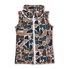 Load image into Gallery viewer, Sleeveless camo pockets baby boy hunting zip vest