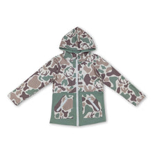 Load image into Gallery viewer, Long sleeves camo seer pockets kids hooded jacket