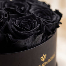 Load image into Gallery viewer, Baby Heart Black Box | Black Roses