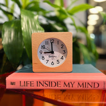 Load image into Gallery viewer, Bagby CLASSIC - Silent Alarm Clock