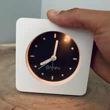 Load image into Gallery viewer, Bagby MINIMALIST - Silent Alarm Clock