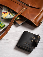 Load image into Gallery viewer, Swift Hold Wallet - Black