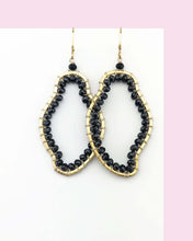 Load image into Gallery viewer, Black Spinel Freestyle Earrings