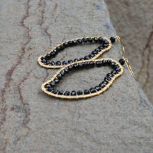 Load image into Gallery viewer, Black Spinel Freestyle Earrings