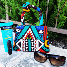 Load image into Gallery viewer, Knot Africa Print Mini Bag
