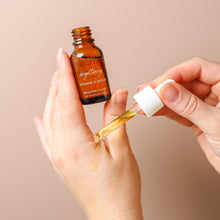 Load image into Gallery viewer, Brightening Serum  Vitamin C