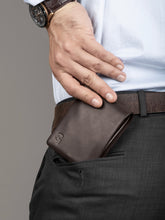 Load image into Gallery viewer, Dark Brown Duke Bifold Wallet