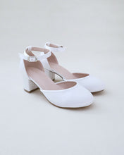 Load image into Gallery viewer, Girls Satin Block Heel