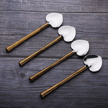 Load image into Gallery viewer, CAMELLIA HEART SPOON 4 PC. SET