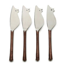 Load image into Gallery viewer, CAMELLIA RATONCITO CHEESE SPREADER/KNIFE 4 PC. SET