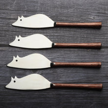 Load image into Gallery viewer, CAMELLIA RATONCITO CHEESE SPREADER/KNIFE 4 PC. SET