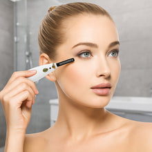 Load image into Gallery viewer, Pursonic Rechargeable Heated Eyelash Curler with Comb
