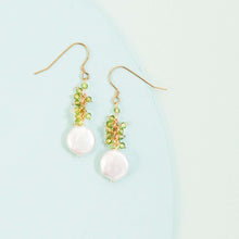 Load image into Gallery viewer, Peridot Coin Pearl Earrings