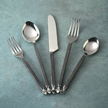 Load image into Gallery viewer, Crown Flatware, 5-Pc. Place Setting