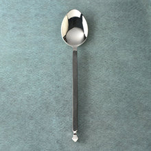Load image into Gallery viewer, Crown Flatware, 5-Pc. Place Setting