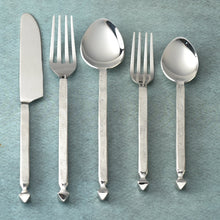 Load image into Gallery viewer, Crown Flatware, 5-Pc. Place Setting