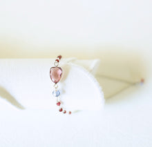 Load image into Gallery viewer, Rhodolite Garnet Silver Isla Bracelet