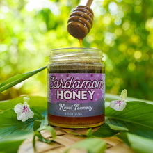 Load image into Gallery viewer, Cardamom Honey