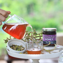 Load image into Gallery viewer, Cardamom Honey