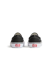 Load image into Gallery viewer, Vans Big Kids Classic Slip-On - Black