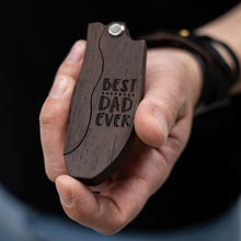 Load image into Gallery viewer, Wooden Beard Comb – Best Dad Ever