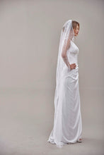 Load image into Gallery viewer, Bridal Veil, Veil with Pearls, One Layer Wedding Veil, Veil with Rhinestone-D180