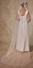 Load image into Gallery viewer, Flower Embroideried Wedding Veil- D230