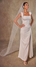 Load image into Gallery viewer, Pearl Wedding Veil, Cathedral Veil- D238
