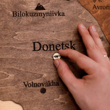 Load image into Gallery viewer, Ukrainian Landmarks Pins