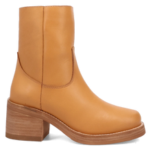 Load image into Gallery viewer, Dingo Roxy - Women's Leather Booties