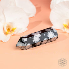 Load image into Gallery viewer, Spiritual Bodyguard - Snowflake Obsidian Point
