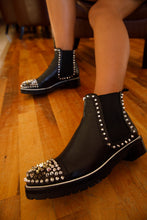 Load image into Gallery viewer, The Vuvulane Black Spike Leather Ankle Women Boot
