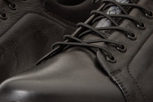 Load image into Gallery viewer, The Vilnius Black Leather Men Sneaker Final Sale!