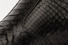 Load image into Gallery viewer, The Boss Black Pythn Snk Zip-Up Leather Men Boot Limited Edition