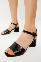 Load image into Gallery viewer, The Bamba Black Patent Leather Women Sandal
