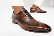 Load image into Gallery viewer, The Royal Hand Craft Brown Wingtip Oxford Men Shoe