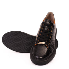 Load image into Gallery viewer, The Dublin Black Leather Men Sneaker