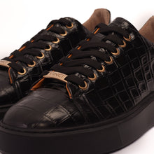 Load image into Gallery viewer, The Dublin Black Leather Men Sneaker