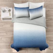 Load image into Gallery viewer, Full/Queen Navy Blue Grey Lightweight Wrinkle Fabric 3 Piece Quilt Set