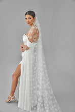 Load image into Gallery viewer, Winter Inspired Cathedral Wedding Veil
