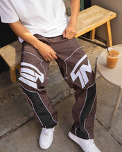 Load image into Gallery viewer, EPTM Rogue Pants - Brown