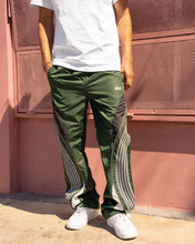 Load image into Gallery viewer, EPTM Clarken Pants - Hunter Green