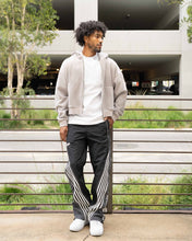 Load image into Gallery viewer, EPTM Ludgate Pants - Black
