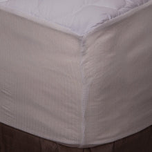 Load image into Gallery viewer, King size Extra Plush Mattress Pad - Hypo-allergenic
