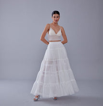 Load image into Gallery viewer, White Petticoat with Elastic Band - Perfect for Parties