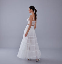Load image into Gallery viewer, White Petticoat with Elastic Band - Perfect for Parties