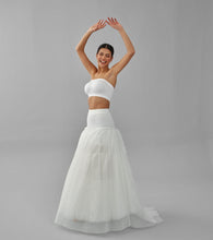 Load image into Gallery viewer, Fishtail Crinoline Skirt , Wedding Dress Underskirt, White Petticoat Skirt