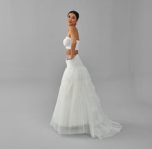 Load image into Gallery viewer, Fishtail Crinoline Skirt , Wedding Dress Underskirt, White Petticoat Skirt